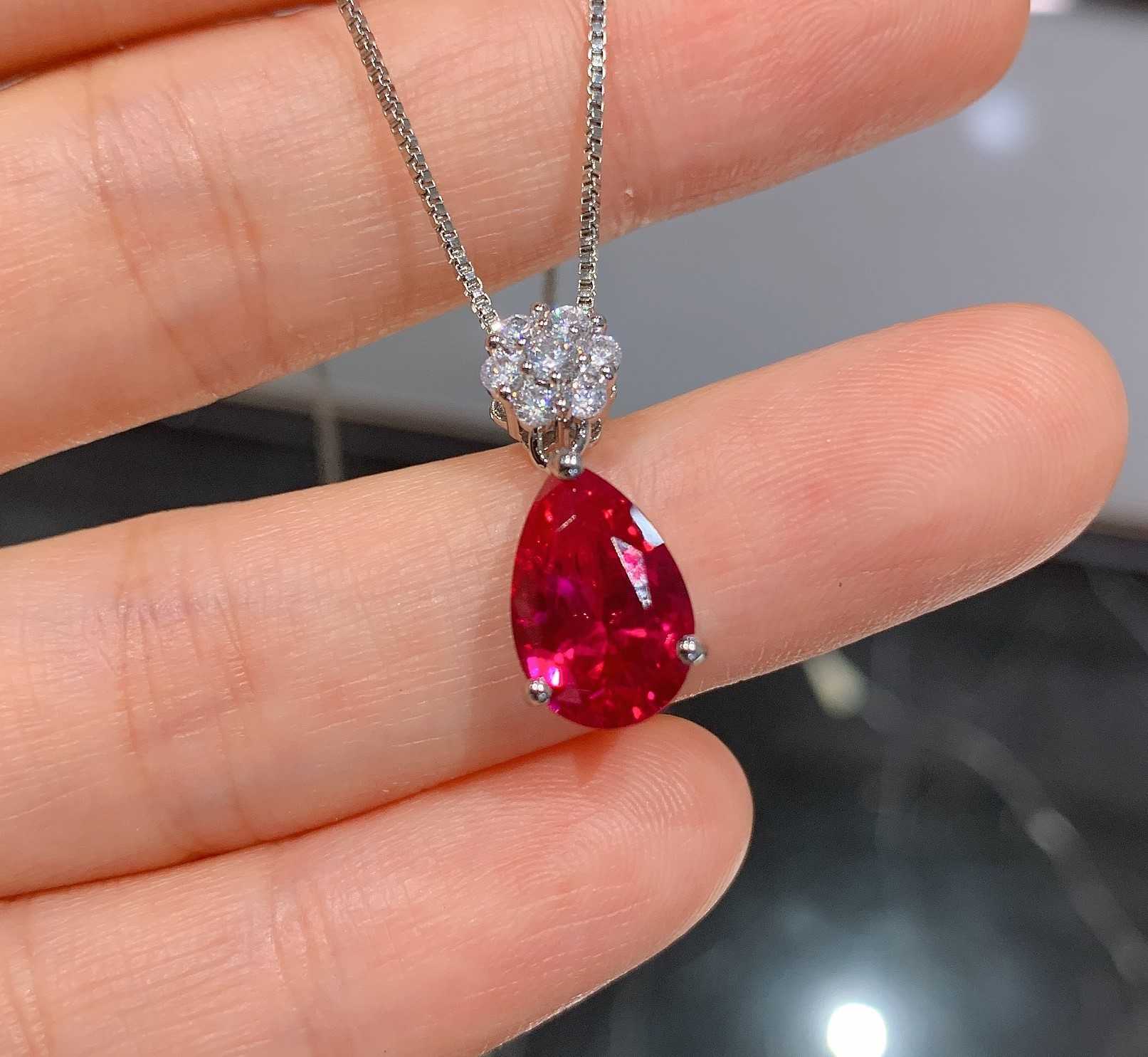 Zhuang Shengsheng Tiktok Online Live Broadcast Simulation Red Corundum Droplet Jewelry Set 8 * 12 W250312