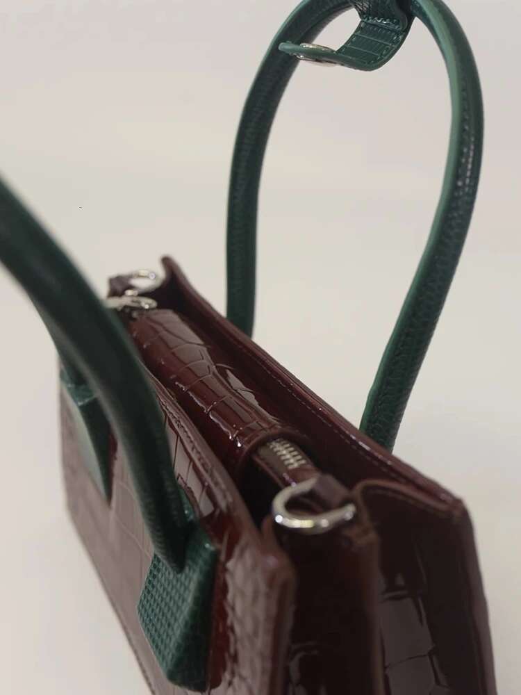 Fashionable crocodile print original design contrast leather ladies bag tote shoulder crossbody bag