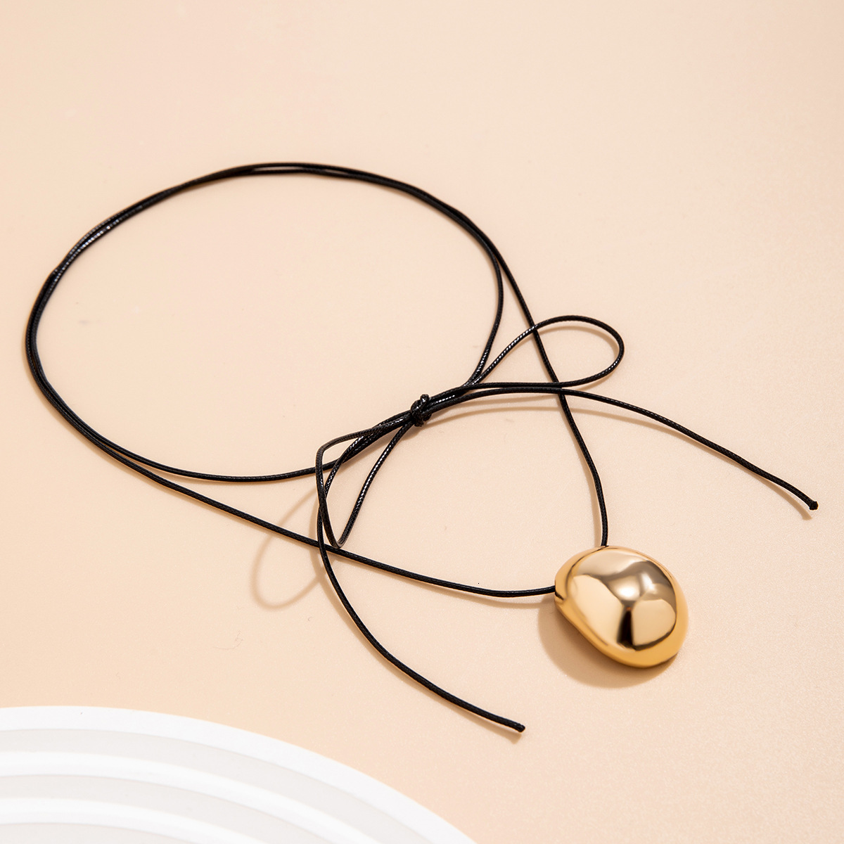 Geometric Design Sense With All The Necklaces Sweet Cool Style Advanced Pull Wax Thread Necklace Jewelry for Women