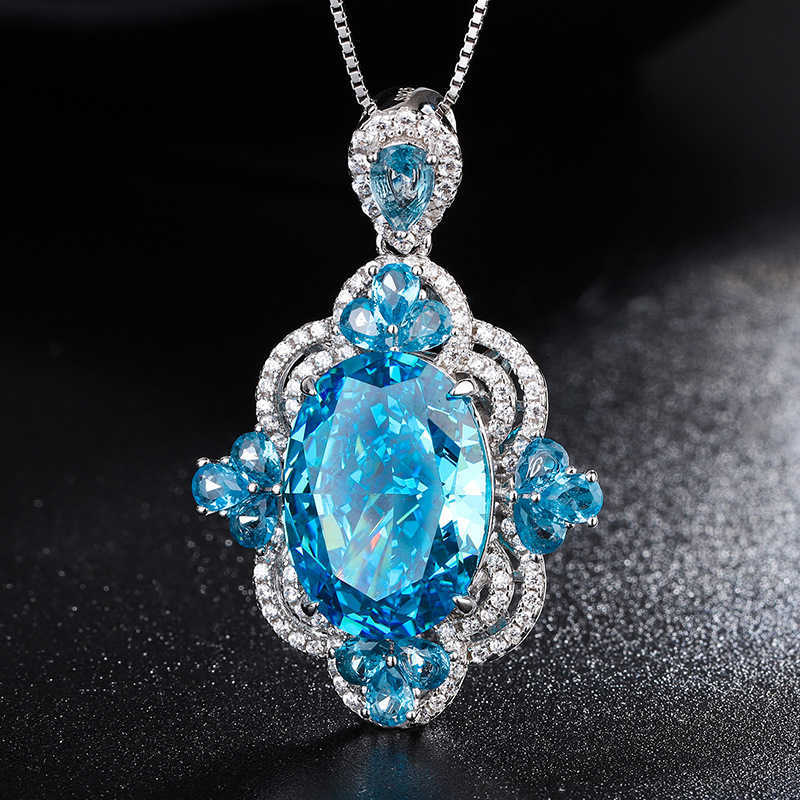 Zhuang Shengshengs new S925 silver high carbon diamond sea blue treasure sparkling luxury palace style inlaid set 13 * 18 W250312