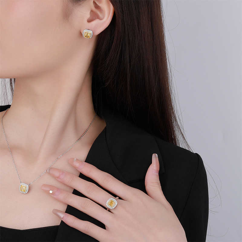 Autumn and Winter New Zhuangsheng Jewelry Set High Carbon Diamond Ice Flower Cut Copper Set with Yellow Diamond Main Stone 6 * 6 W250312