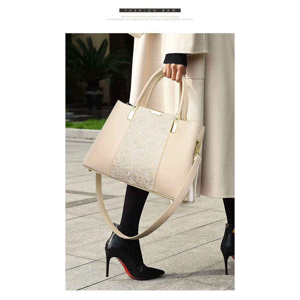 Women's Bags handbag Chinese style embroidered handbag, new women's large capacity and atmospheric tote bag, middle-aged mother-in-law cross