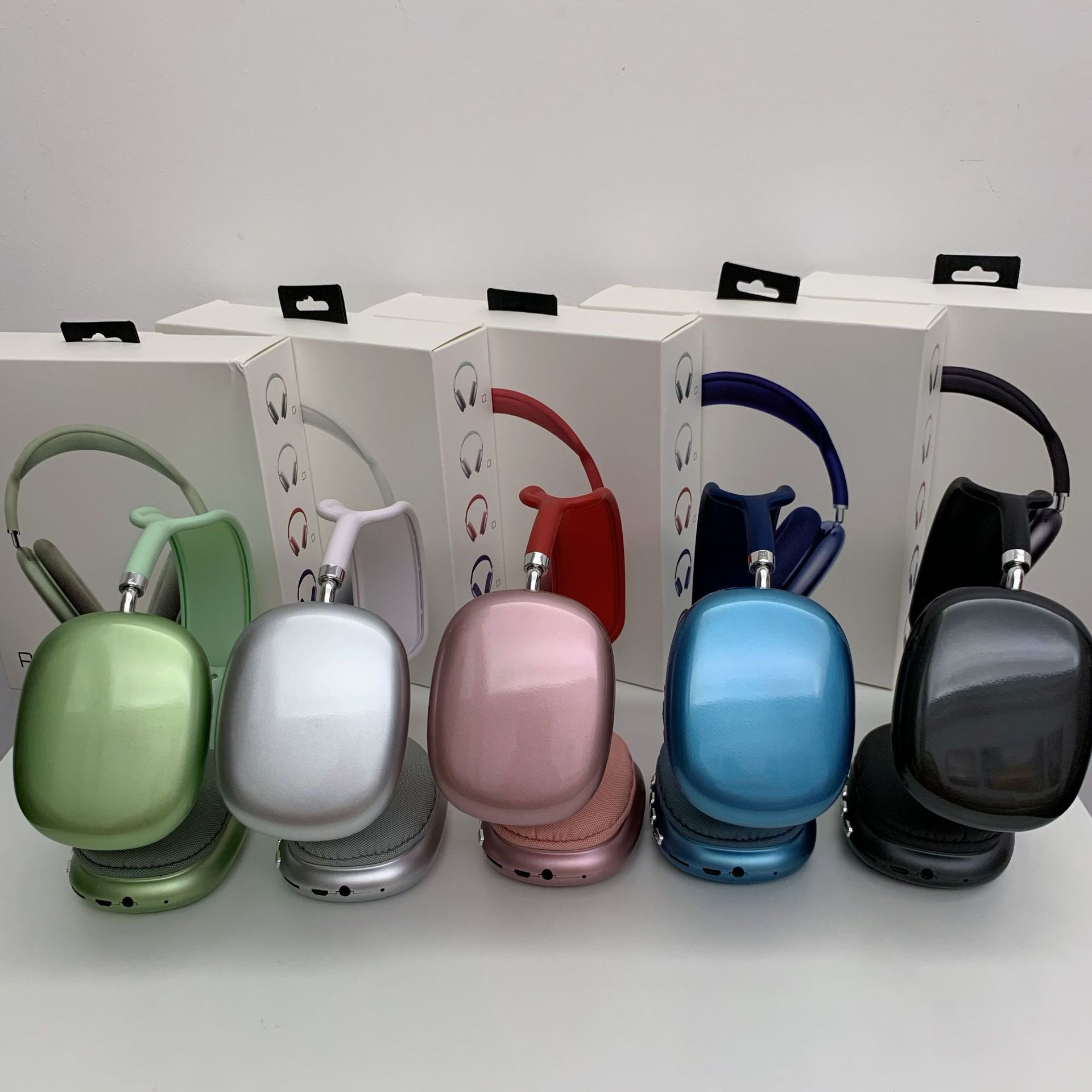 P9 Pro Max headphones airpodspro max headphones noise cancelling headphones bluetooth headphones Wireless Bluetooth magnetic headphone ear Black white cushions