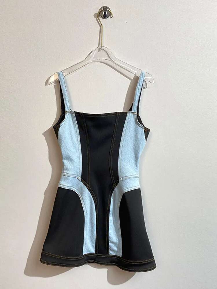 Summer New Sexy Slim Fit Sleeveless Waist Wrapped Short Skirt Design Sense Spliced Denim Strap Dress