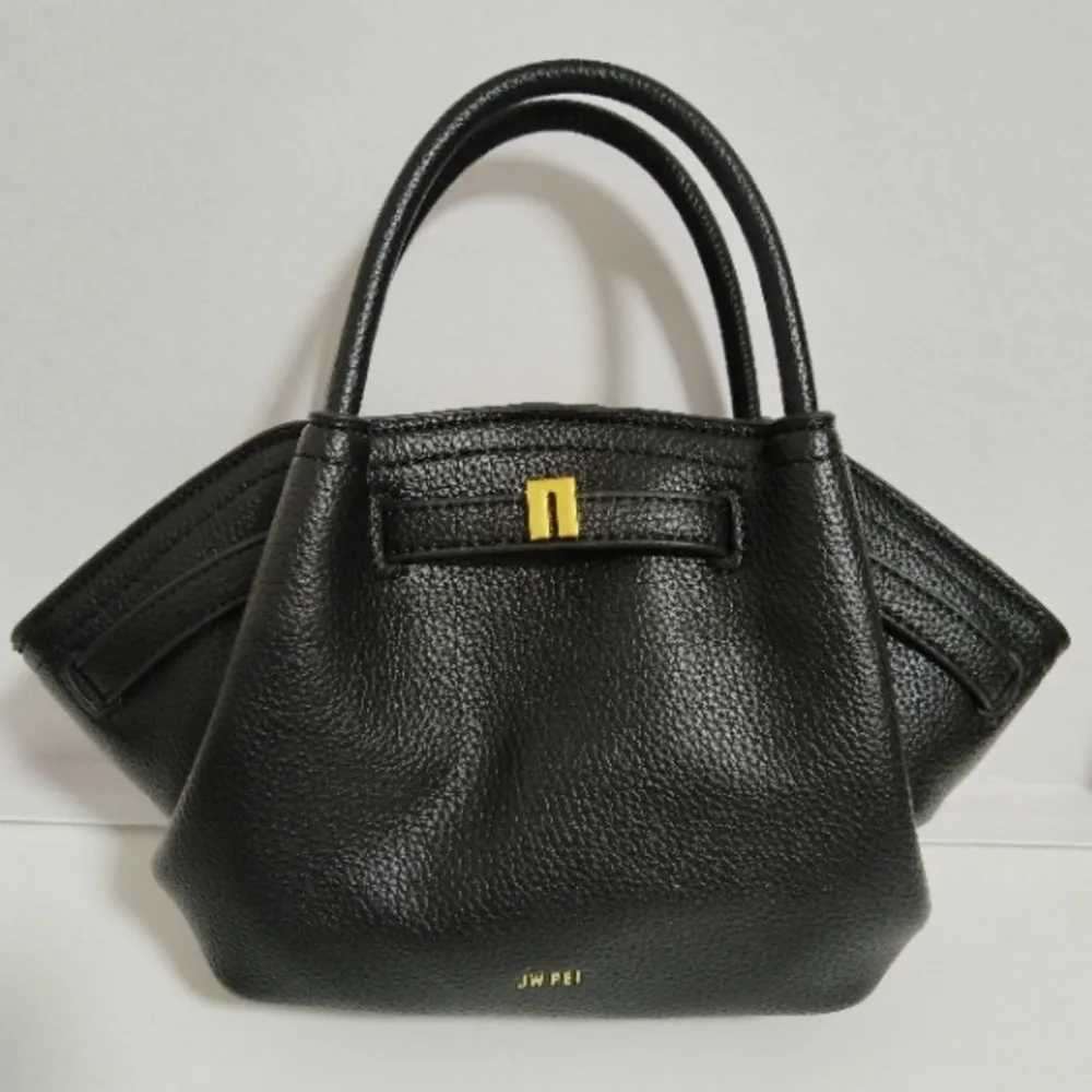 JW Pei Dumpling Bun 2025 New Hana Size Womens Single Cross Shoulder Handbag Ladies Bag Wallet C250311