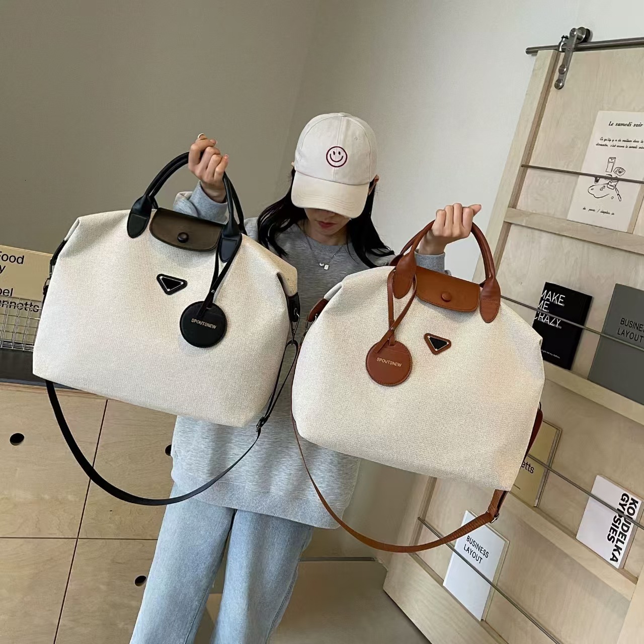 Free Shipping 2025S designer Women s Handbag New Fashionable Trendy Travel Large Capacity Crossbody Bag Portable Leisure Storage Bag Sports Fitness Ba