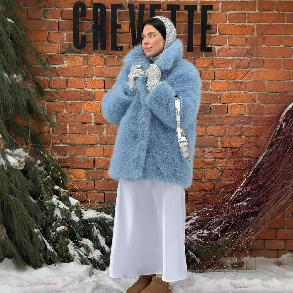 2024 Autumn/Winter Women's Coat With Elegant Loose Fur, Imitating Fox Fur And Plush, Suitable For Socialites