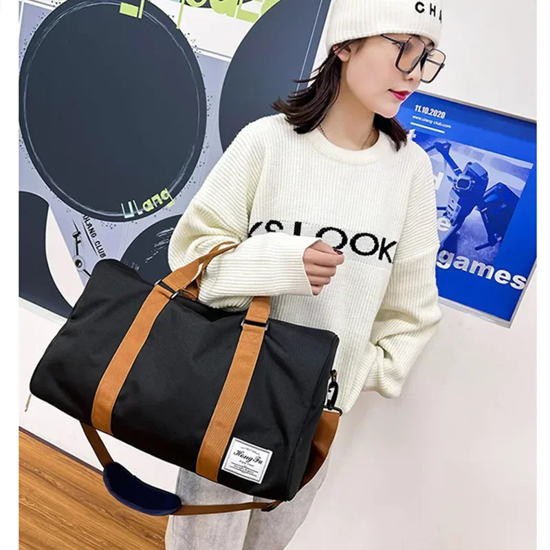 Waterproof Outdoor Sports Fitness Bag Lightweight Short Distance Travel Luggage Solid Color Oxford Cloth Handbag 250311