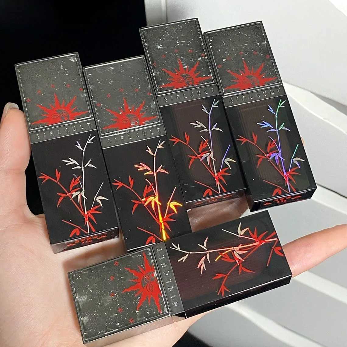 Girlcult Liaohai Lip Color Pearl Chameleon Glitter Lip Color Long lasting Moisturizing lipstick 3.5gXJ250312