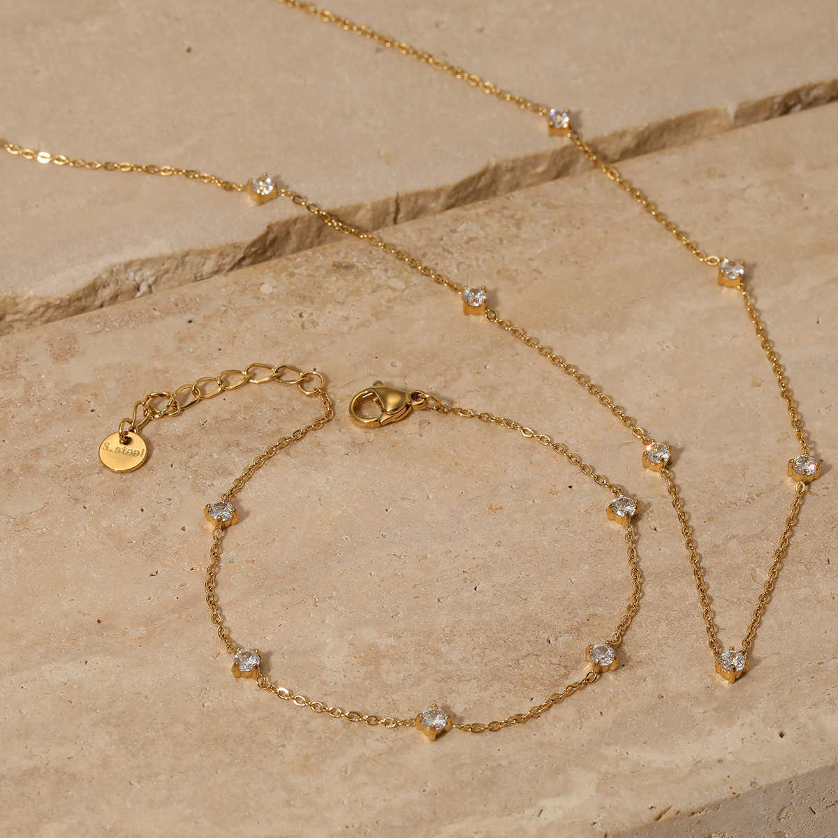 Gentle Wind Zircon Necklace Bracelet Foot Chain Set Small Fresh Advanced Simple Super Fairy Sweet Advanced Jewelry Set W250312