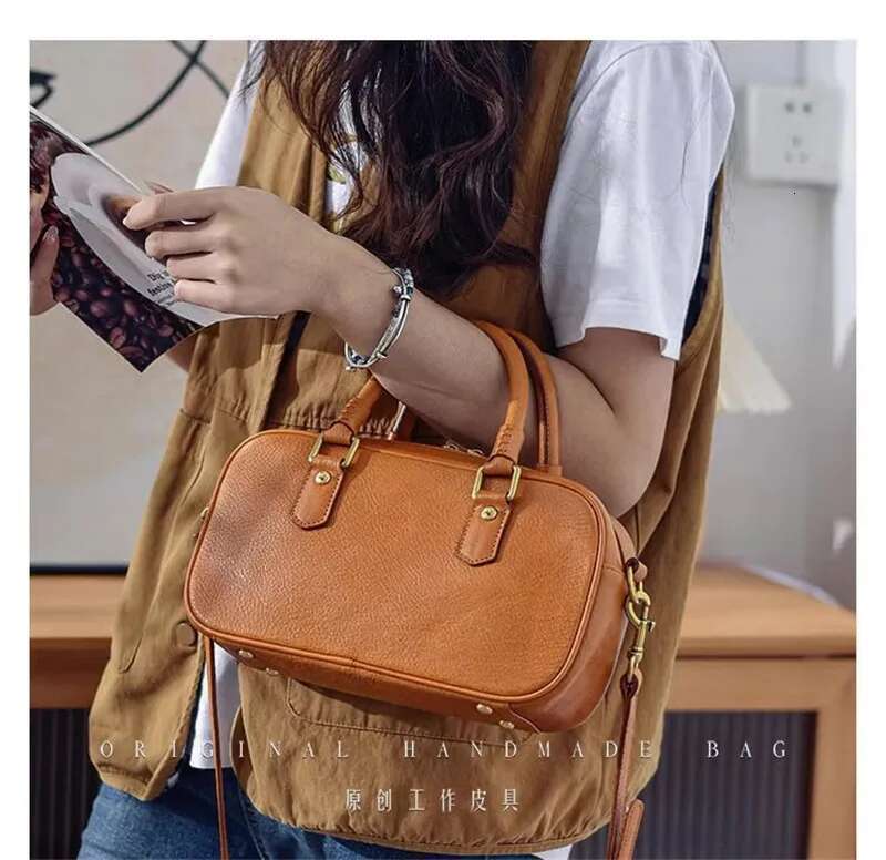 Literary vintage designer handmade genuine ladies handbag simple fashion cow leather women's brand shoulder bag