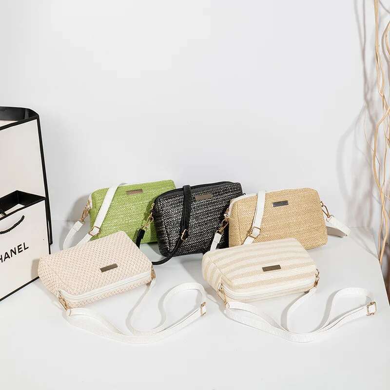 Women s Designer Single Shoulder Crossbody Bag Fashionable Straw Hand Woven Summer Beach Bag Trendy Mini Bag Casual Wallet Mobile Phone Bag