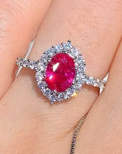 Zhuang Shengsheng Simulation Red Corundum Ring Pendant Necklace Womens Jewelry Set W250312