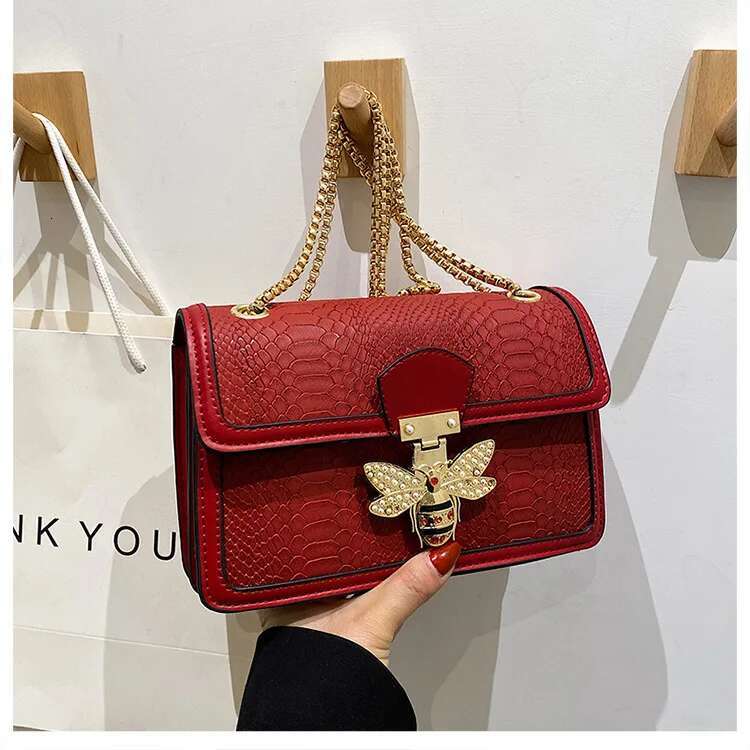 Brand Designer Women s Mini Small Square Bag New Retro Honey Fashion Single Shoulder Simple Versatile Handbag High Quality Leather Crossbody Wallet St
