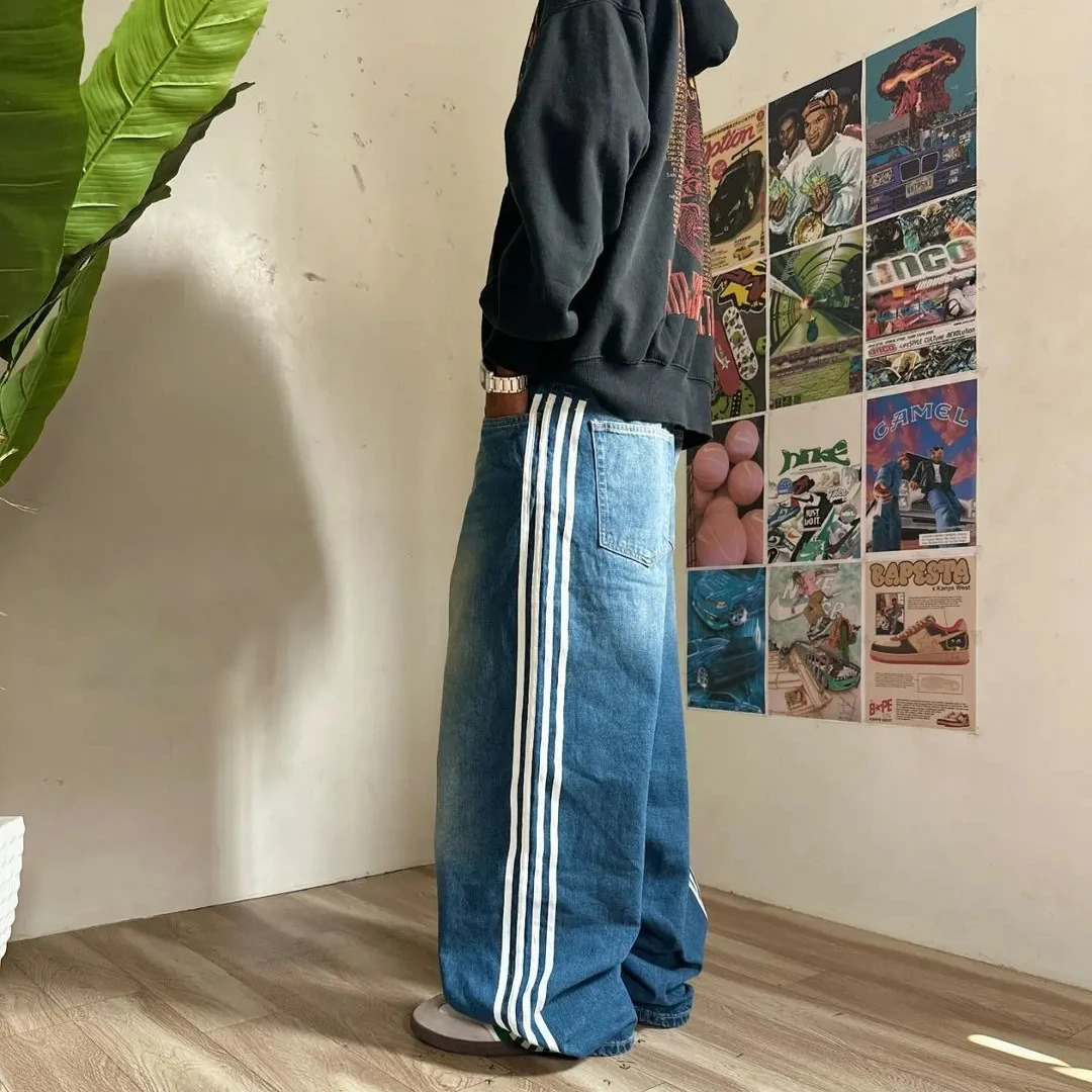 Simple Retro Y2K Harajuku Sports Striped Embroidered Washed Blue Jeans Mens Street Trend Loose Wide-leg Pants Skateboard Pants 250310