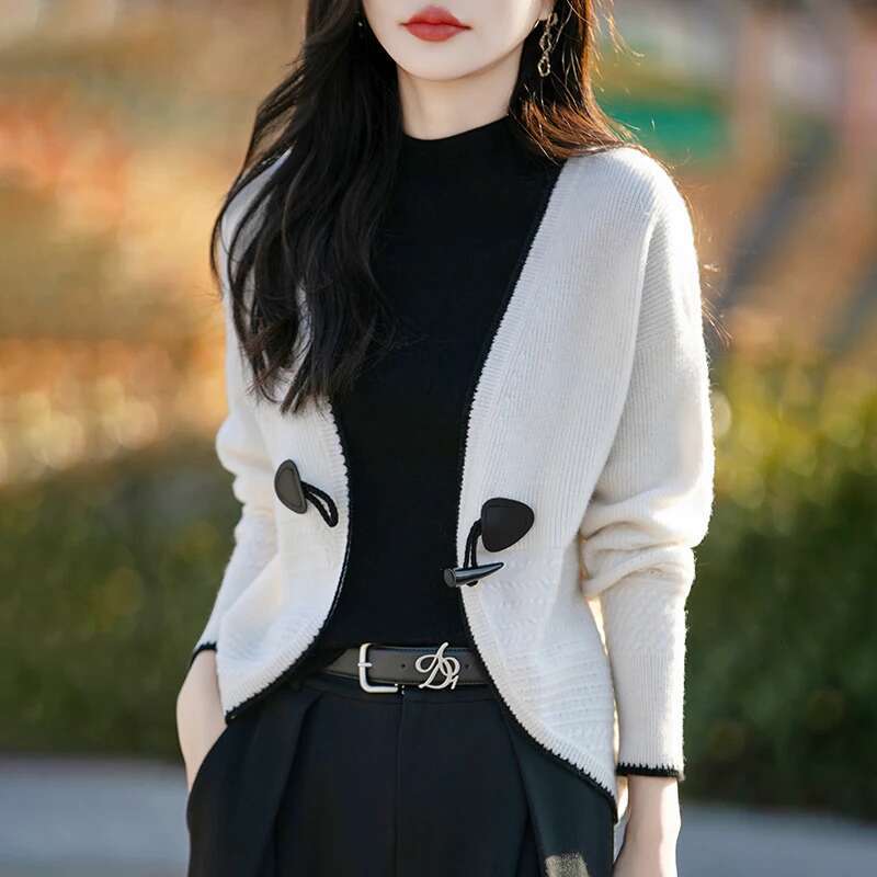 Spring New Long Sleeved Knitted Cardigan Women's V-Neck 100% Wool Trendy Fashion Short Cut Hollow Summer Jacket Sweater