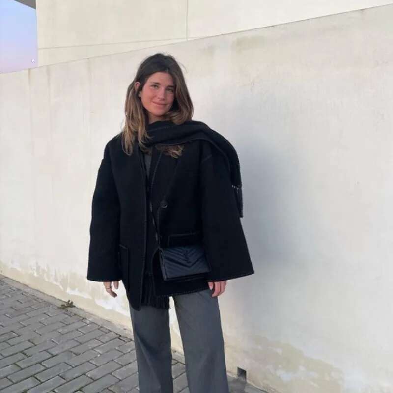 Women's Fashion Woolen Coat For Autumn/Winter 2024