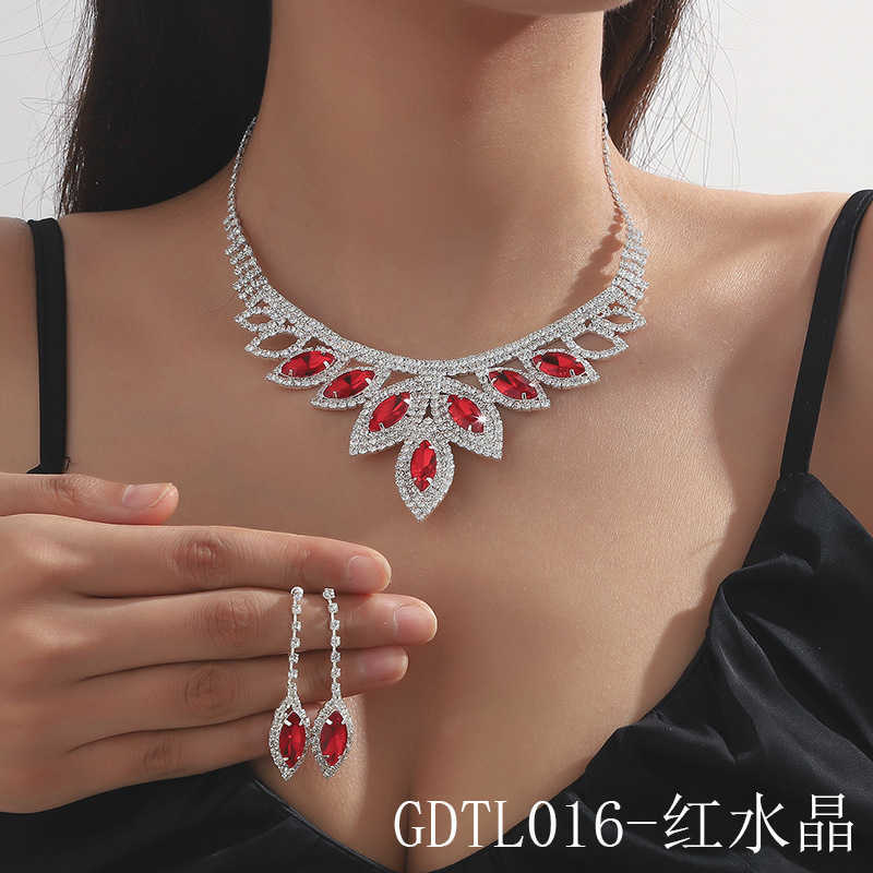 Hot selling dress necklace set fashionable high-end crystal color necklace earring jewelry two-piece set W250312