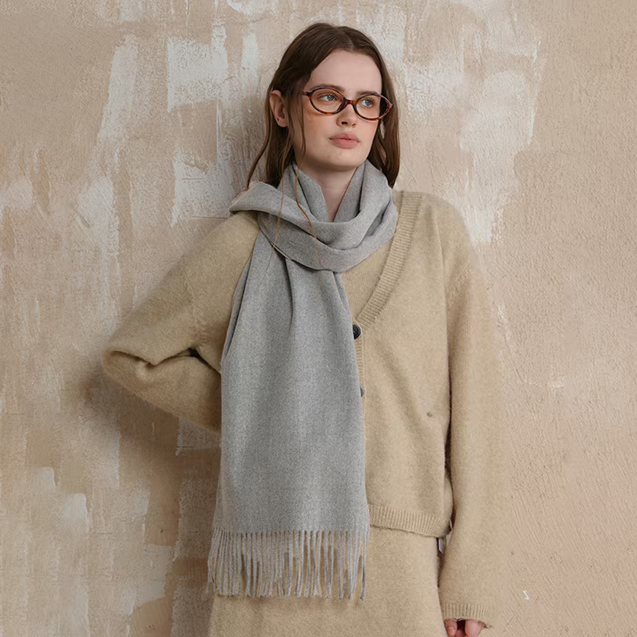 K099 Wool scarf unisex Korean classic high-grade B-match warm solid color tassel scarf female shawl autumn and winter