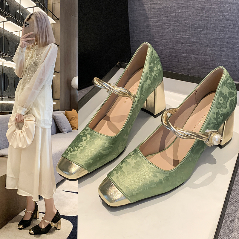 2025 Spring and Summer Chinese Style Square Head Design Fashionable Shallow Mouth Casual Coarse High Heel Versatile Fashion Daily Single Shoes for Wom