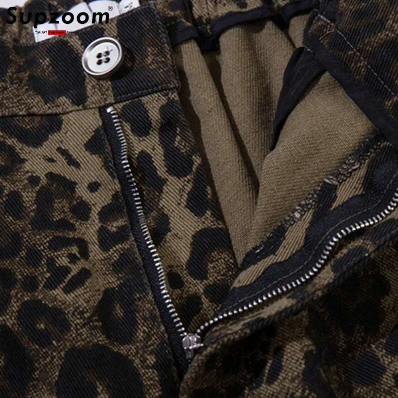 Supzoom Arrival Summer Loose Casual High Street Trendy Leopard print Stitching Pocket Personalized Workwear Shorts Men 250310