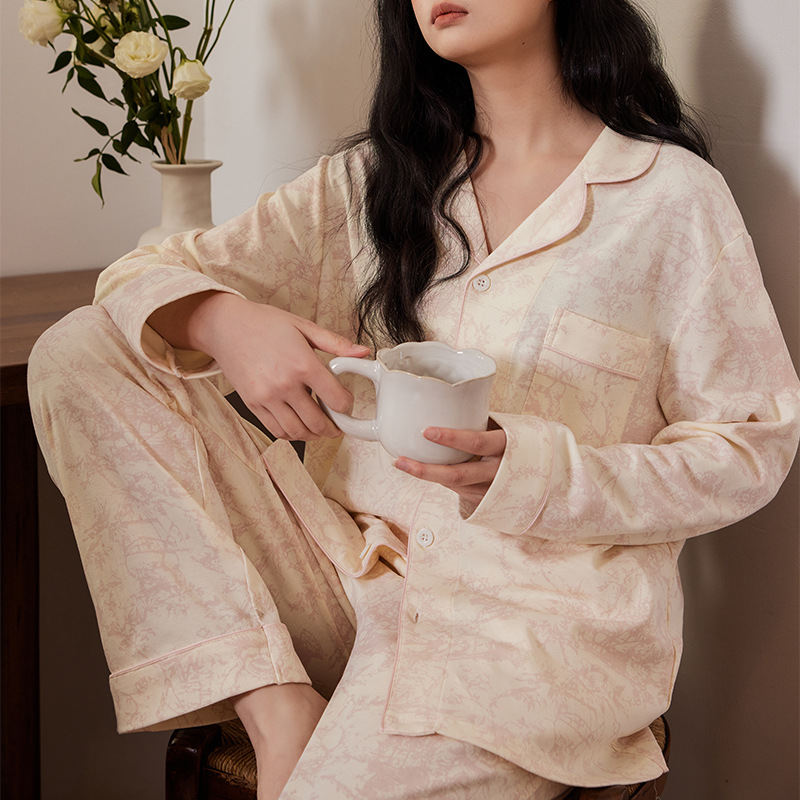B774-Gentle oil painting style Class A antibacterial and anti-mite pure cotton pajamas for women Spring new tie-dye pink long-sleeved home suit