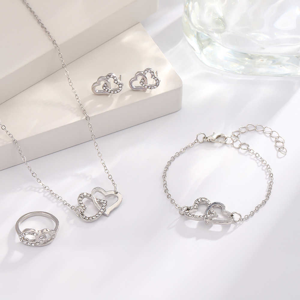 Four piece set of light luxury jewelry cold style double love necklace niche cold style concentric bracelet set W250312