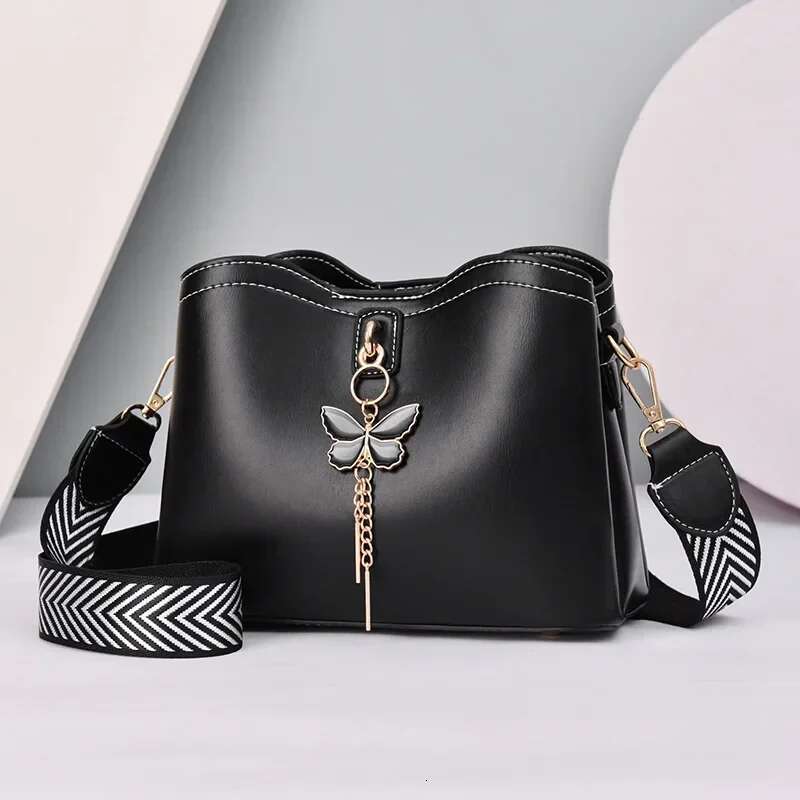 2024 Women White Handbag New Designer Butterfly Tassel PU Leather Messenger Bags Ladies Crossbody Female Tote Shoulder Bag