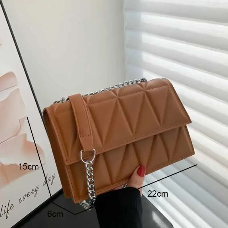 Designer Fashion Women s Crossbody Bag Premium PU Leather Handle Chain Handbag 2025 New Casual Wallet Lipstick Phone Storage Bag Mini Saddle Bag