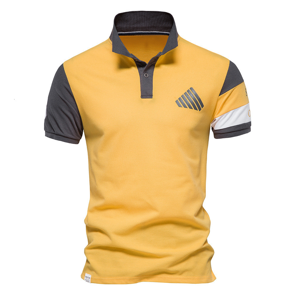 Short sleeved new lapel two-color patchwork embossed fashionable men's polo shirt made of cotton tracksuit