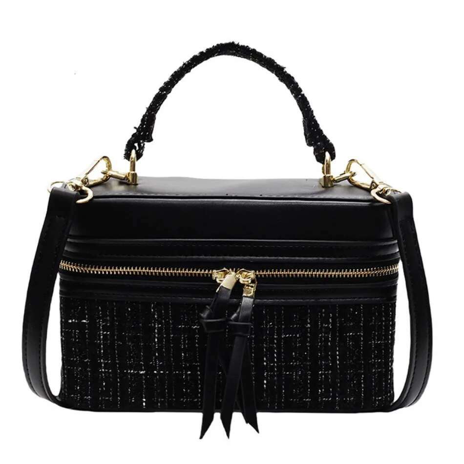 Retro Wool Box Handbag Designer Women s Fashionable Slanted Shoulder Bag 2025 New Handbag Chain Mini Small Square Bag Casual Wallet Storage Bag