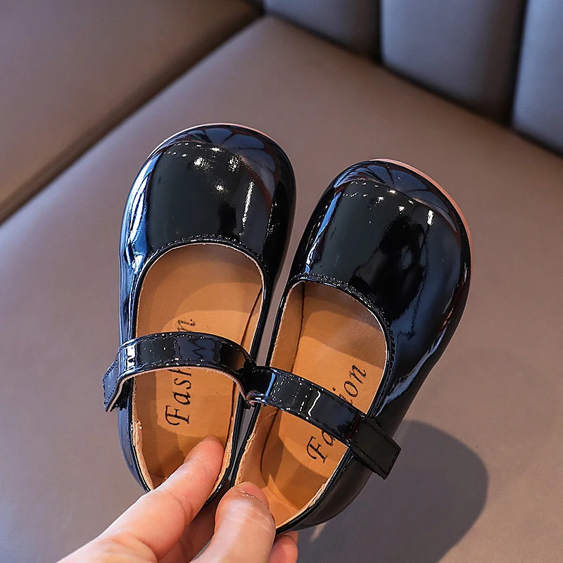 Princess Girls Shoes Kids Leather Shoes For Medium Big Girl Children Casual Flats Floral Flowers Shoes For Wedding Birthday Show 250311