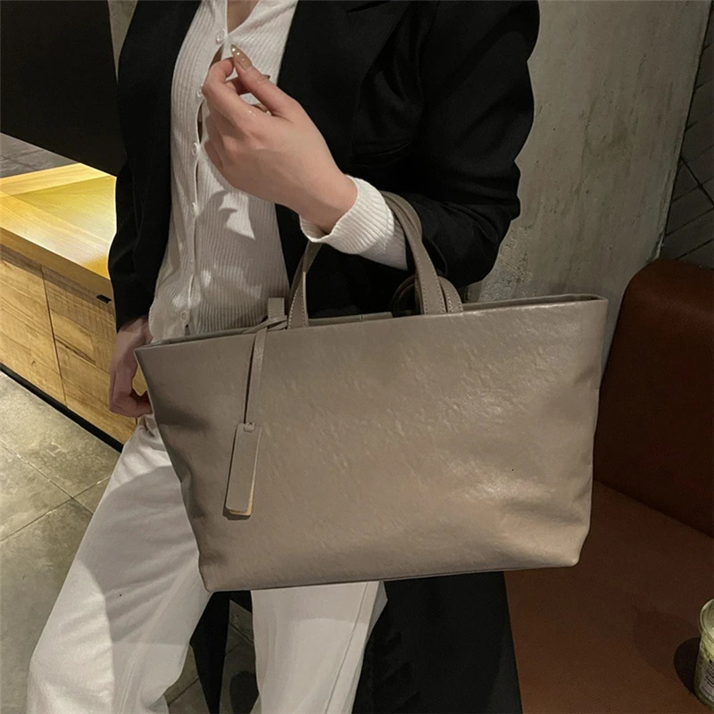 Burminsa Cowhide Leather Shoulder Bag for Women 2025 Luxury Designer Female Shopper Underwear Work Handbag 250304