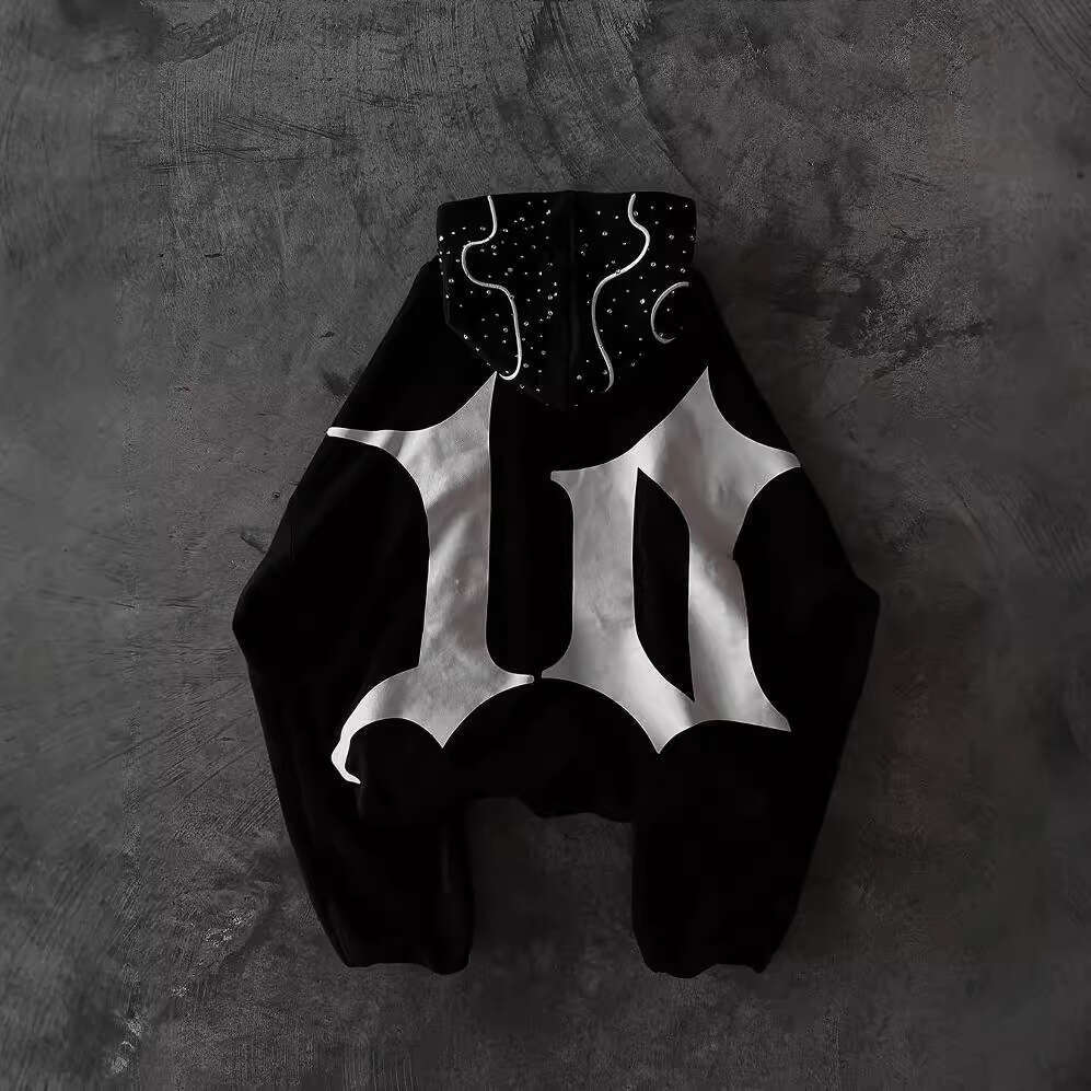 Dark letter printed with gothic style, personalized street Harajuku trend, loose fitting unisex hoodie