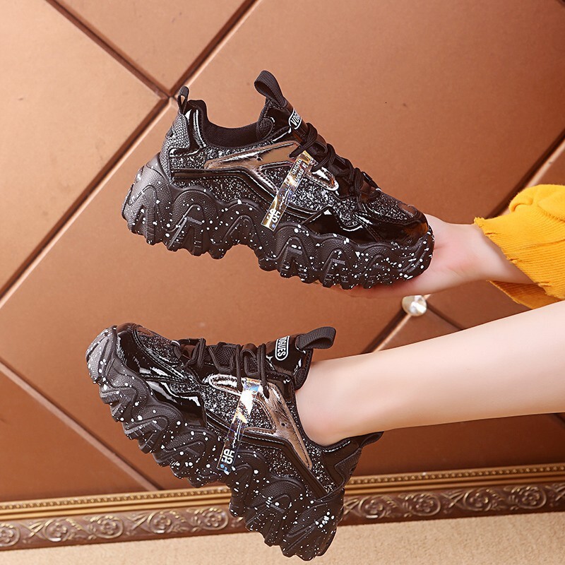 Women's Solid Color Designer Shoes 2025 Spring New Korean Version Casual Big Wave Snowflake Songke Thick Sole High Gloss Sports Shoes For Women