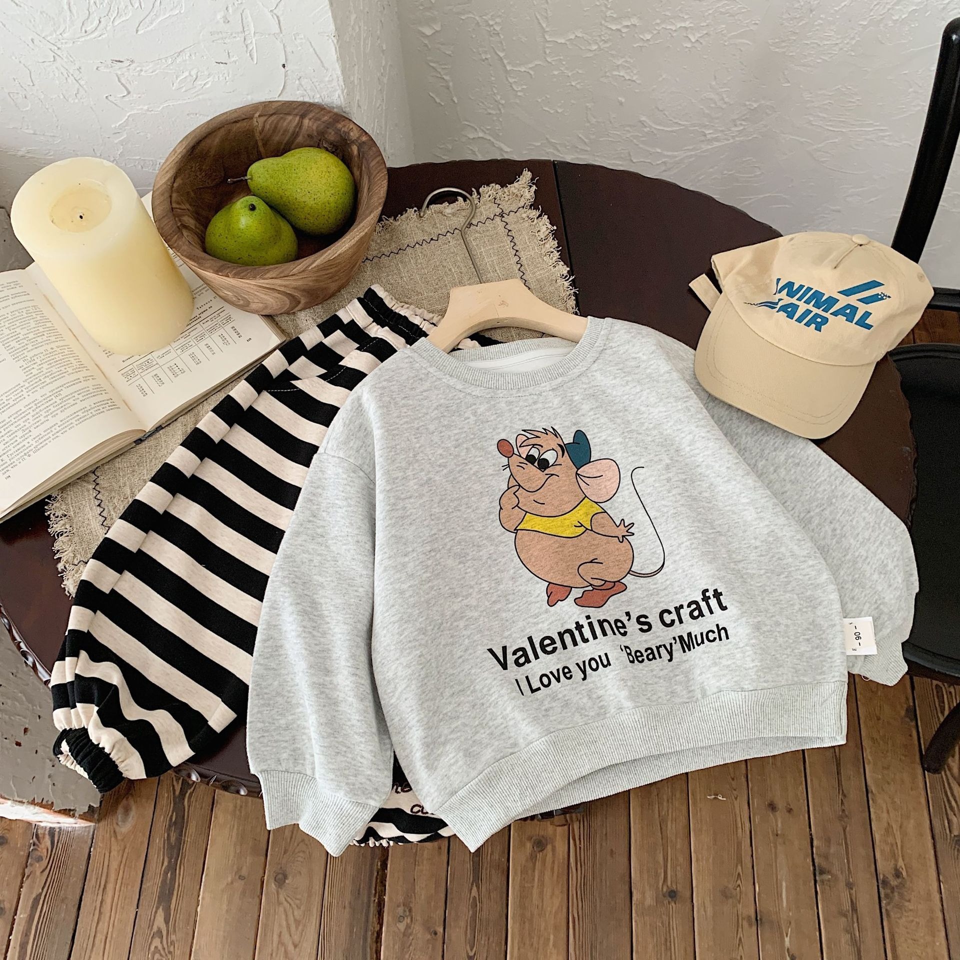 Ddmyshoesvip Children S Round Neck Hoodie Spring And Autumn New Product Cartoon Printed Long Sleeved T Shirt Boys Baby Hoodie
