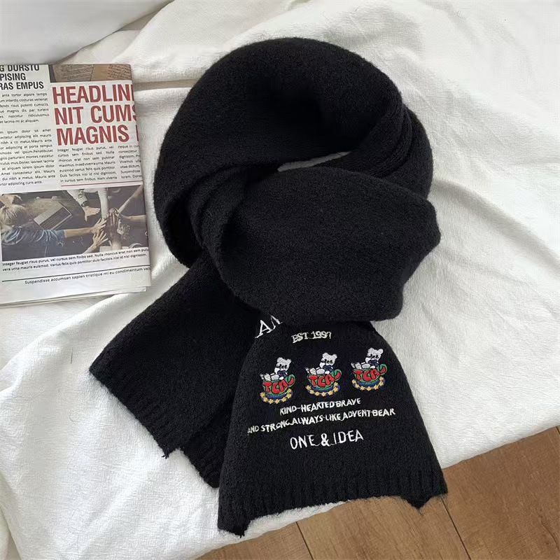 K106 Japanese style cute bear embroidery wool cartoon scarf for women autumn and winter warm student couple versatile knitted scarf