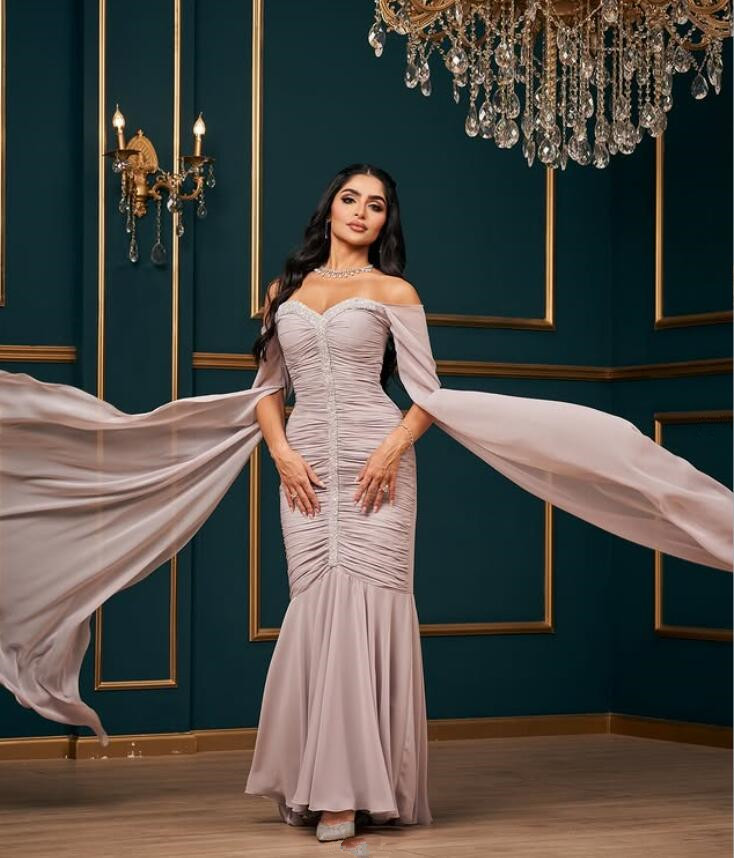 Off Shoulder Mermaid Saudi Evening Formal Dresses Crystal Long Sleeve Cape Ruched Customsized Arabic Dubai Prom Gowns