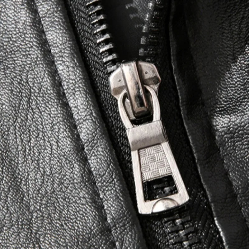 Fashionable mens PU jacket classic solid color straight leg casual lapel leather social streetwear 250312