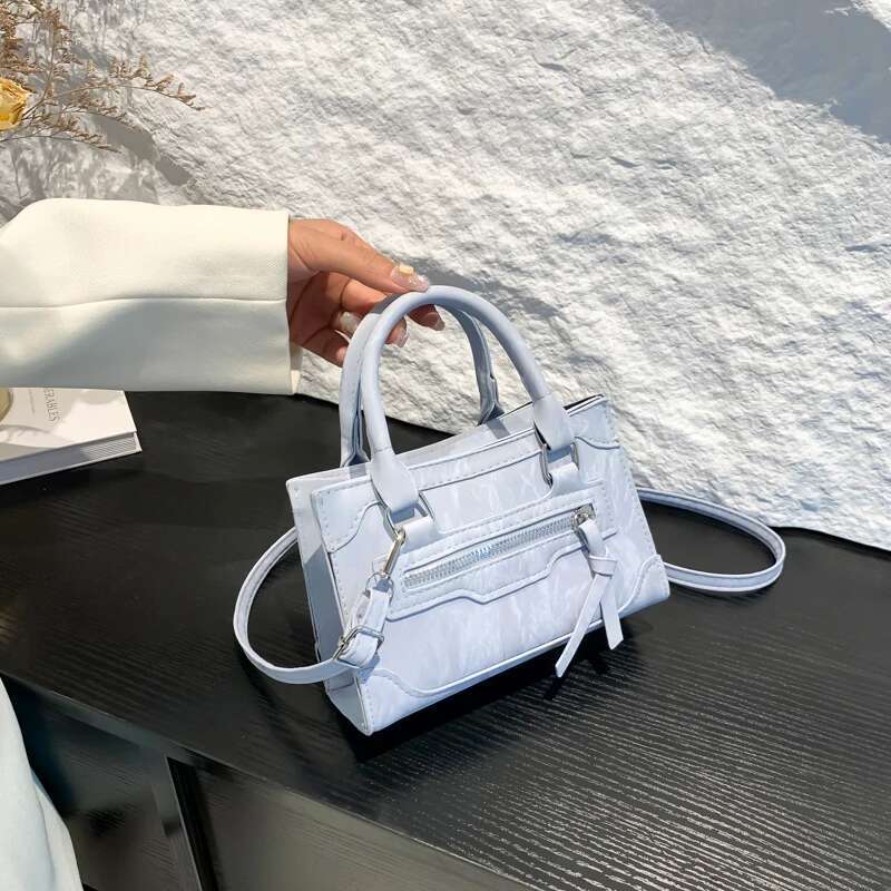 Ladies Fashion Solid Color Mini Handbag Trendy Designer High Quality Leather Crossbody Bag Light Luxury Casual Lipstick Wallet Storage Bag 2025S New E