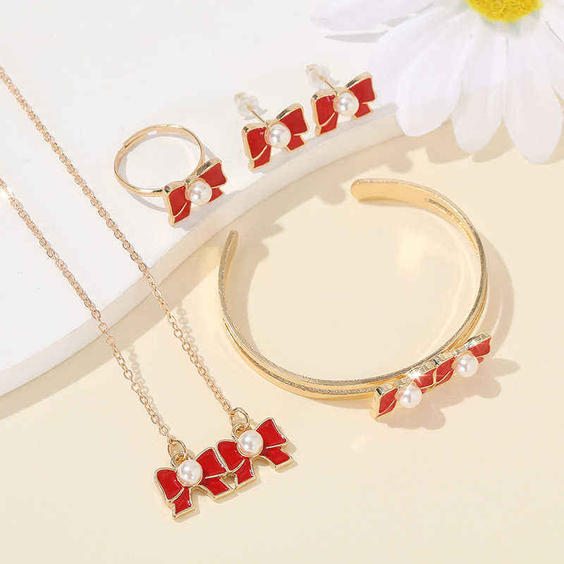 2023 new jewelry personalized bow shaped pearl bracelet temperament alloy bracelet W250312