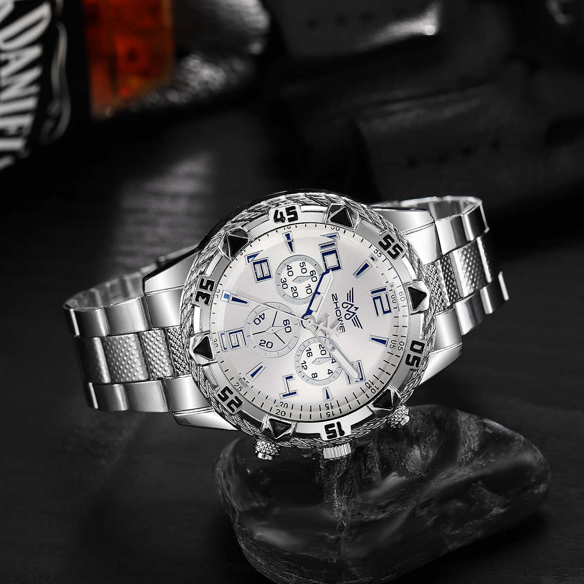 Mens Casual Steel Strip Watch with Fake Three Eye Design Stylish Alloy Fashion Watch for Everyday Wear