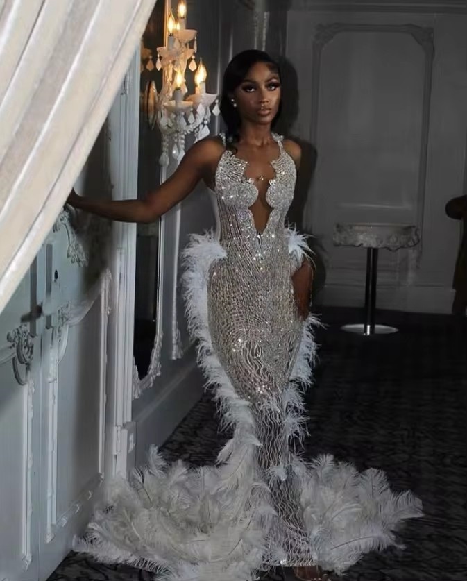 Customized Sparkg Diamante Feather Mermaid Prom Dresses New 2025 Sexy Backless Black Girls Evening Gowns