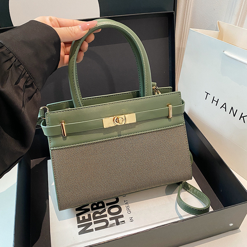 2025 New Women s Handheld Bag Fashion Designer Luxury Handbag Trendy Single Shoulder Crossbody Bag Leisure Wallet Storage With Makeup Bag