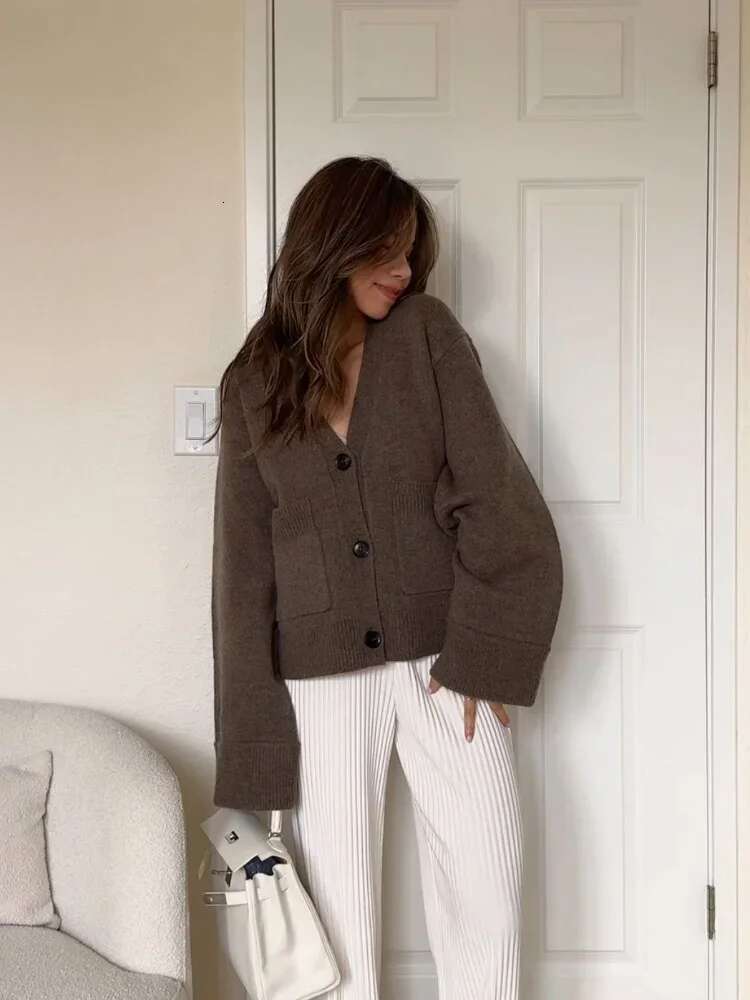Solid Color V Neck Chic Woman Warm Cardigan Elegant Single Breasted Full Sleeve Sweater New Autumn Female Commuter Knitwear