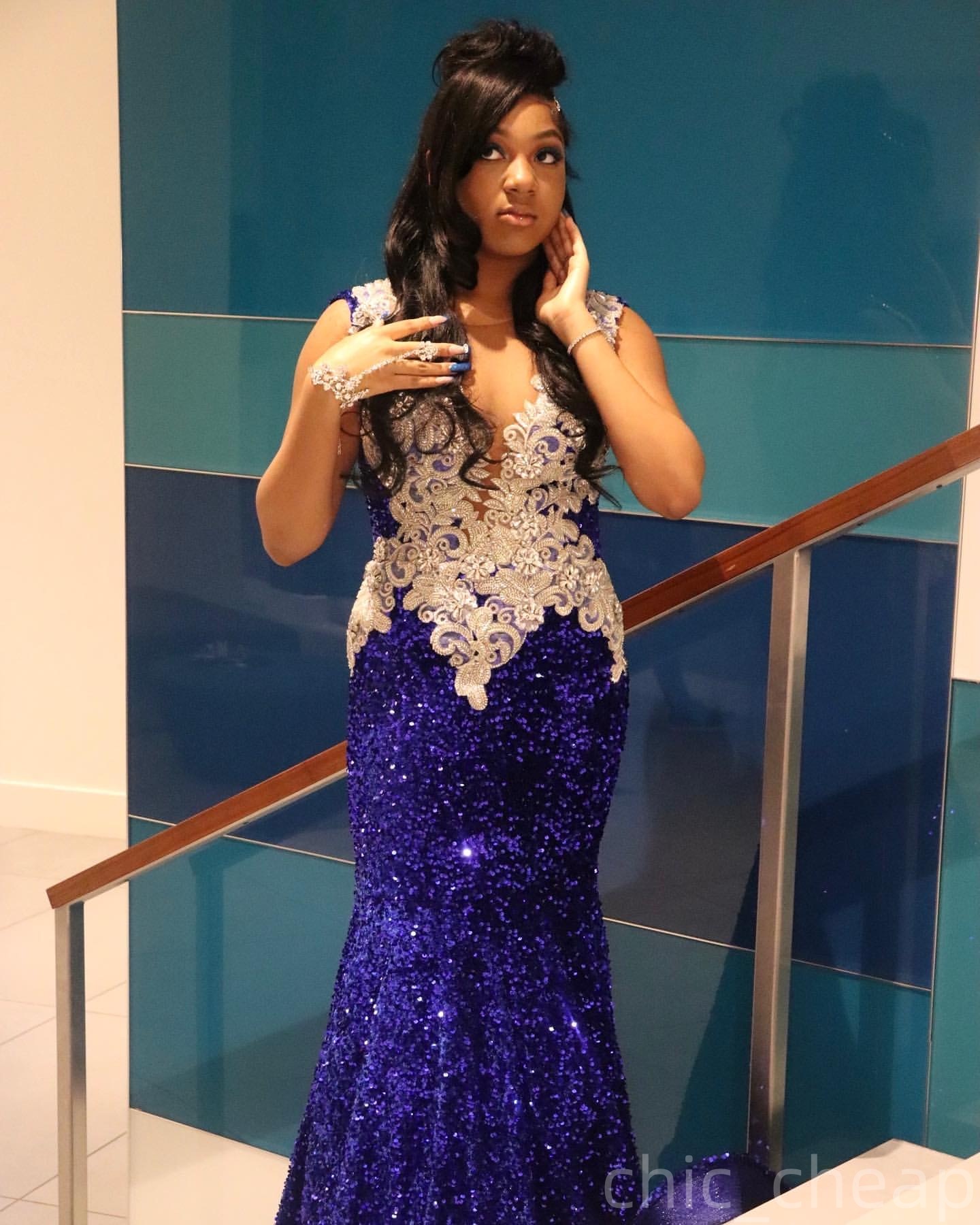 2025 Plus Size Royal Blue Mermaid Prom Dresses Mermaid Sheer Neck Lace Crystals Sequined Evening Formal Birthday Party Special Occasion Dress Gowns