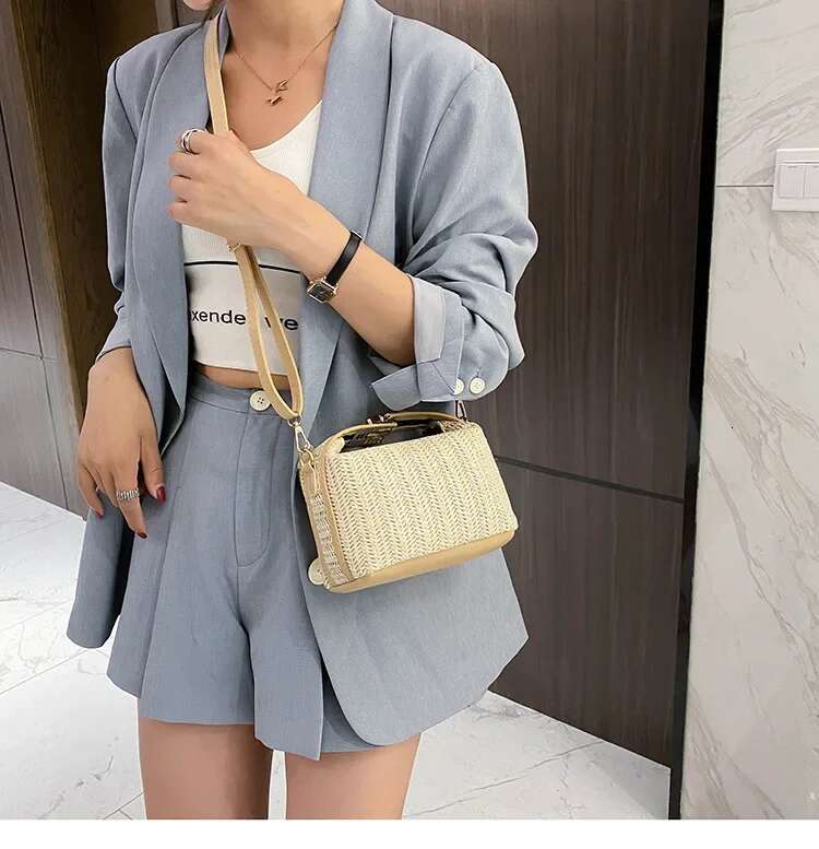 2025 New Bohemian Knitted Mini Handbag Summer Fashion Designer Women s Handbag Leisure Travel Storage Bag Wallet Phone Bag Crossbody Bag