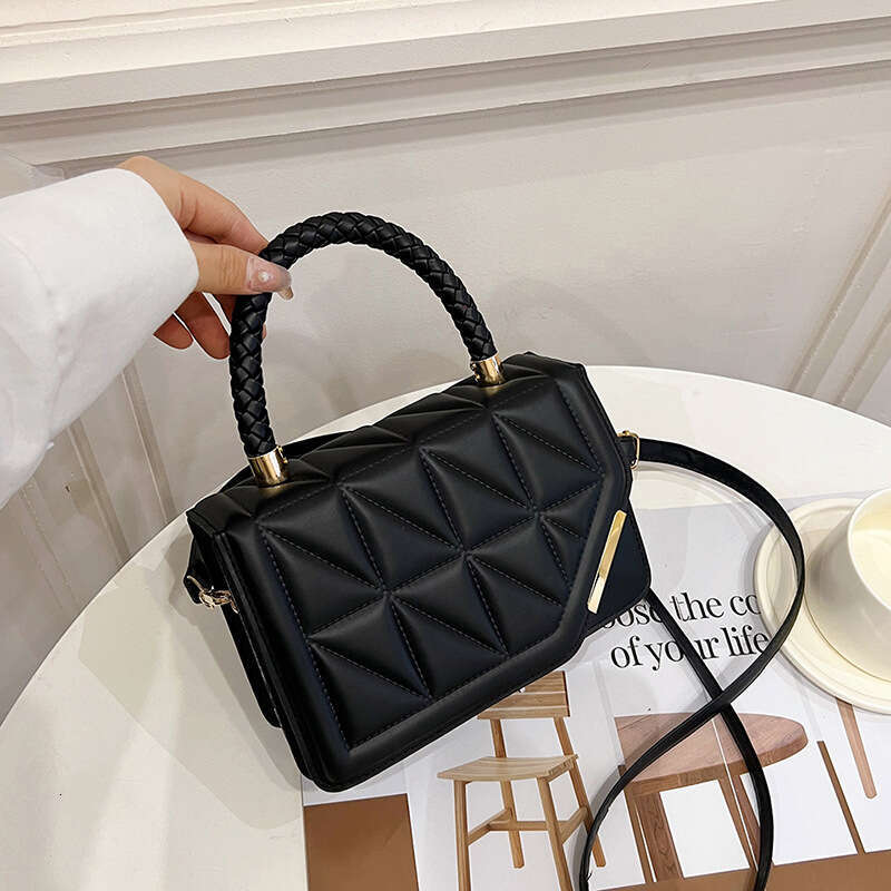 Women's Bags handbag Advanced texture for women new Korean version fashionable temperament handbag trendy Western style single shoulder crossbody