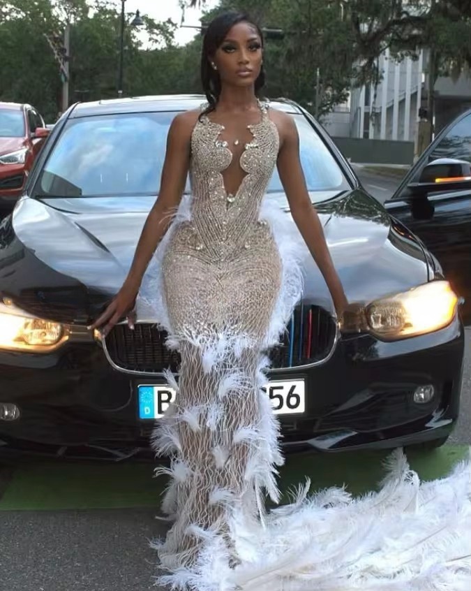 Customized Sparkg Diamante Feather Mermaid Prom Dresses New 2025 Sexy Backless Black Girls Evening Gowns