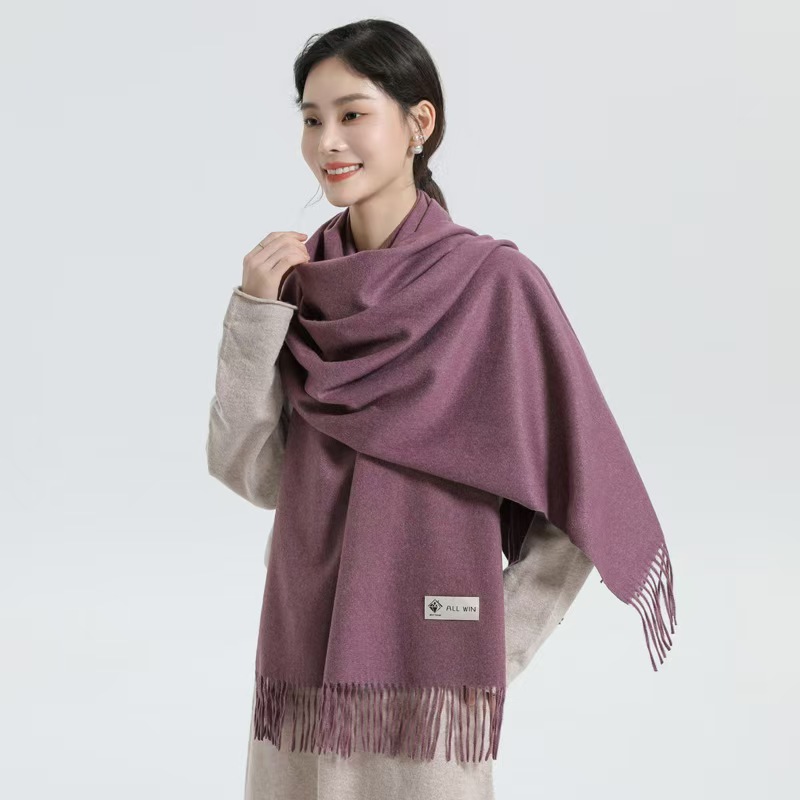 K107 Winter warm wool scarf Korean style solid color couple cashmere scarf female high-grade thick neck shawl wholesale
